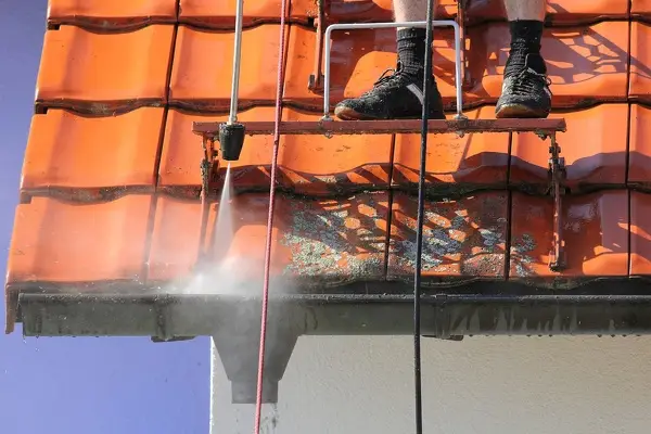 What Does Gutter Cleaning Include in Kingman, AZ What Does Gutter Cleaning Include in Kingman, AZ